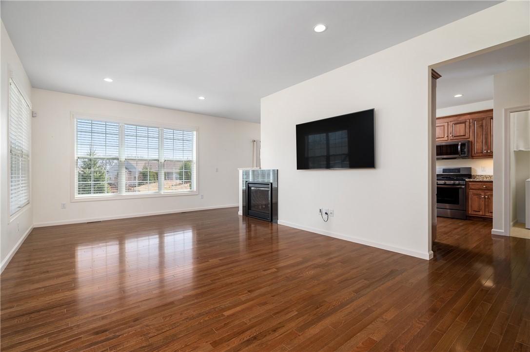 170 Providence Pike 125
