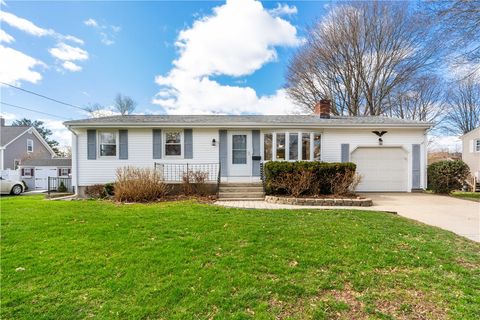 5 Luther Avenue East Providence RI 02914