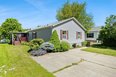 59 Robin Drive Tiverton RI 02878