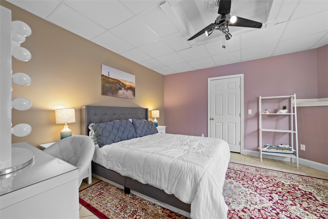 South Kingstown, Rhode Island 02879, United States, 4 Bedrooms Bedrooms, ,5 BathroomsBathrooms,Residential,Active,121257