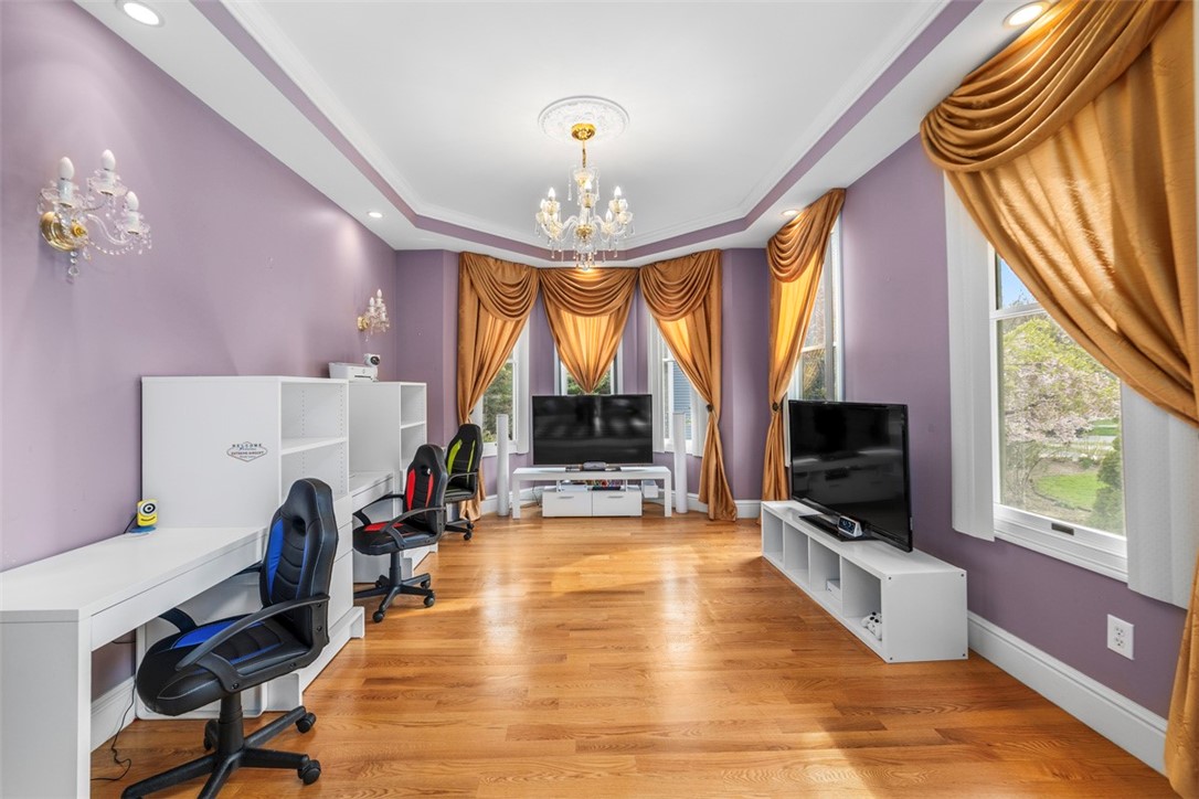 South Kingstown, Rhode Island 02879, United States, 4 Bedrooms Bedrooms, ,5 BathroomsBathrooms,Residential,Active,121257