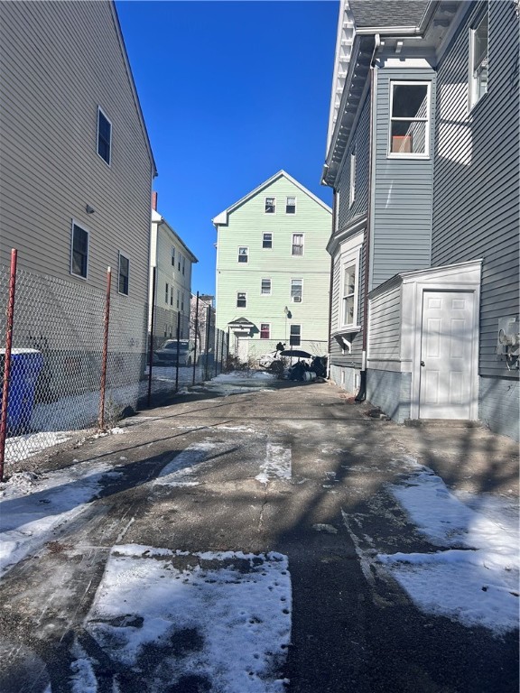 181 Reynolds Avenue 1