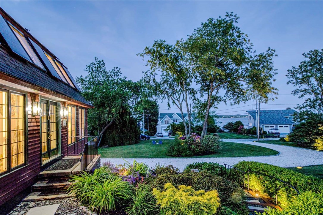 75 Macomber Lane