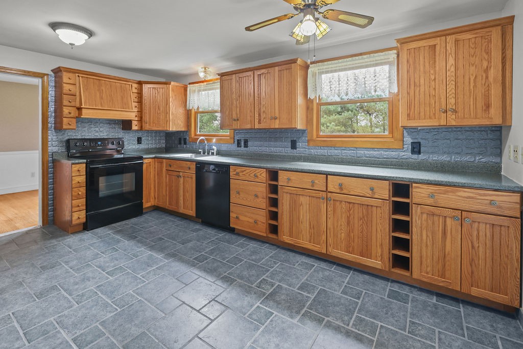 22 Oakridge Road