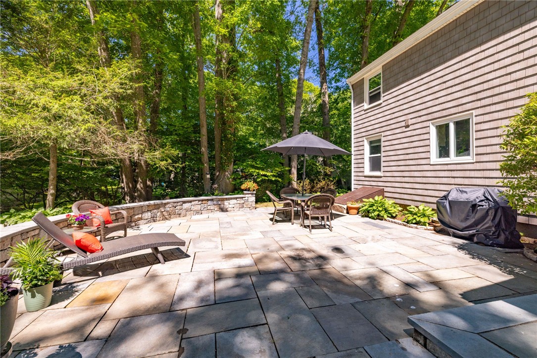 27 Tallwood Drive