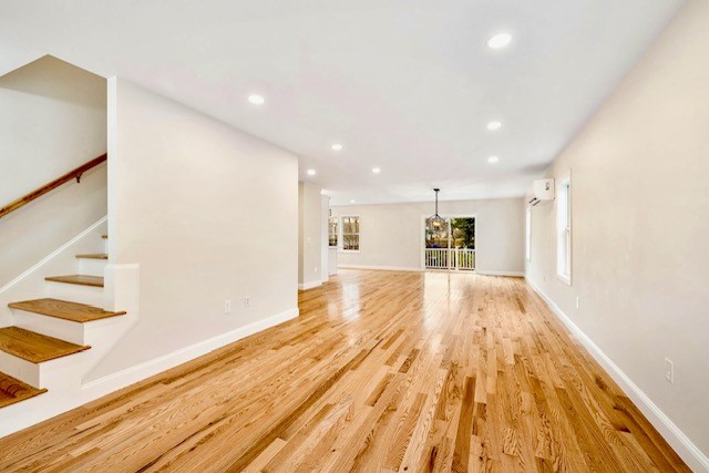 28 Mowry Avenue