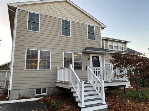 65 Hatfield Street Pawtucket RI 02861