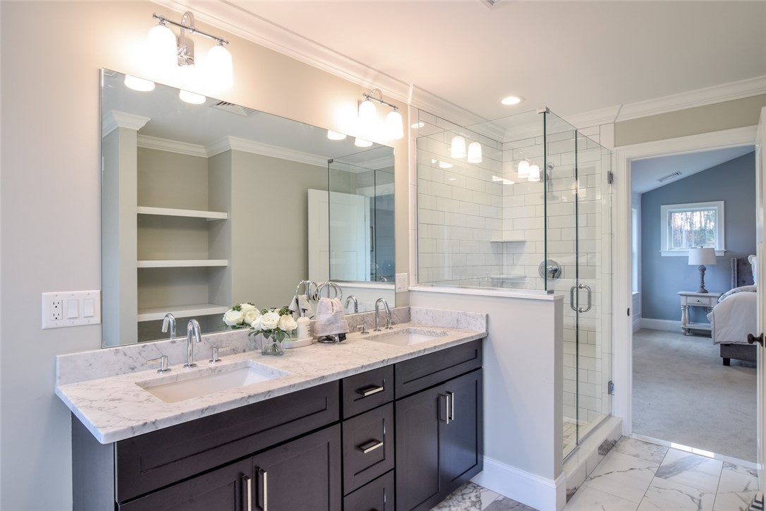 North Kingstown, Rhode Island, 02852, United States, 4 Bedrooms Bedrooms, ,3 BathroomsBathrooms,Residential,Active,2032966