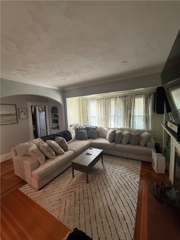 Warwick, Rhode Island 02888, United States, 3 Bedrooms Bedrooms, ,2 BathroomsBathrooms,Residential,Active,194437