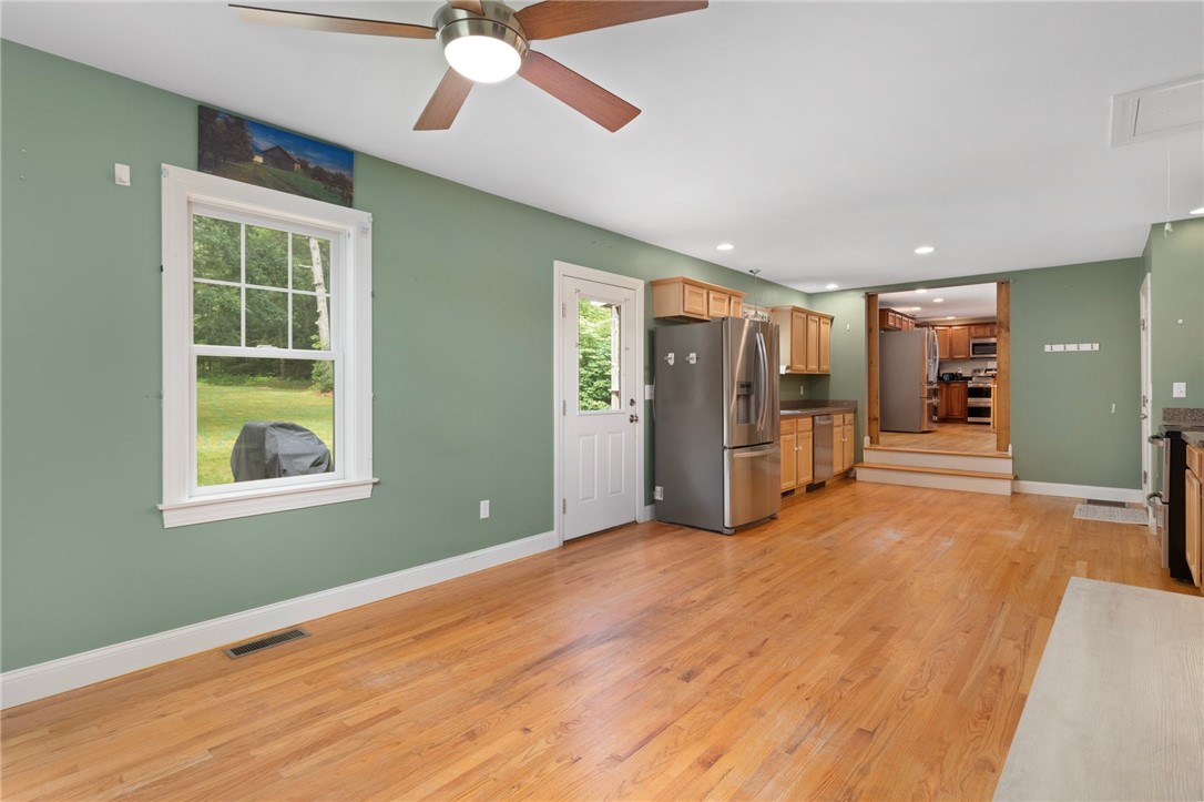 Hopkinton, Rhode Island 02832, United States, 3 Bedrooms Bedrooms, ,3 BathroomsBathrooms,Residential,Active,166149