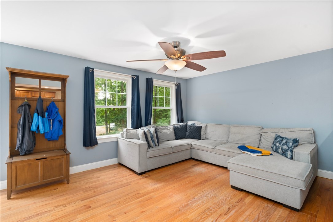 Hopkinton, Rhode Island 02832, United States, 3 Bedrooms Bedrooms, ,3 BathroomsBathrooms,Residential,Active,166149