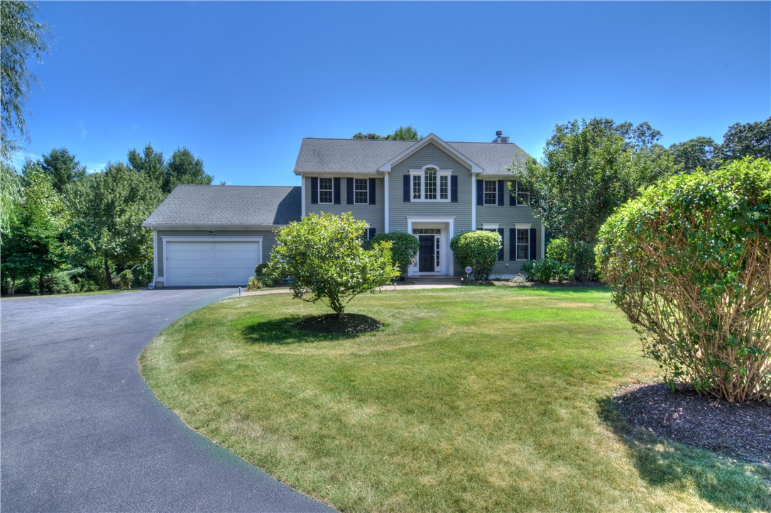 East Greenwich, Rhode Island 02818, United States, 4 Bedrooms Bedrooms, ,3 BathroomsBathrooms,Residential,Active,87317