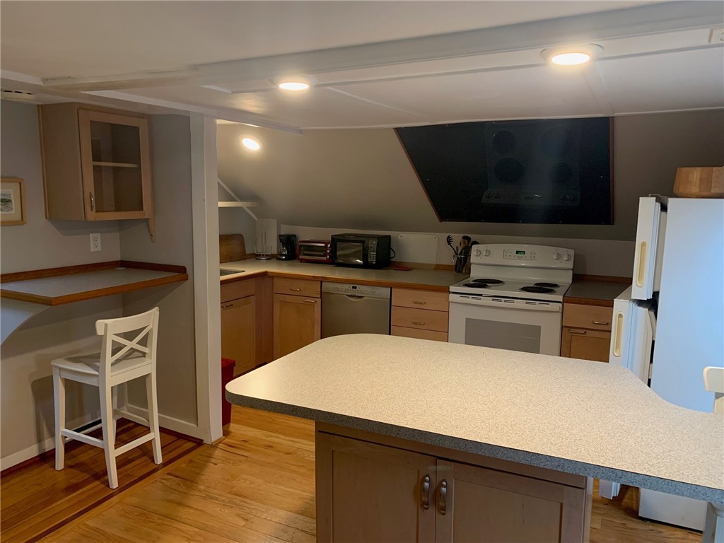 107 Prospect Hill Street 2