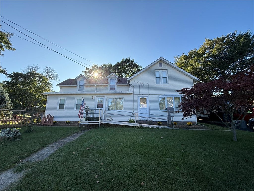 8 Pike Street