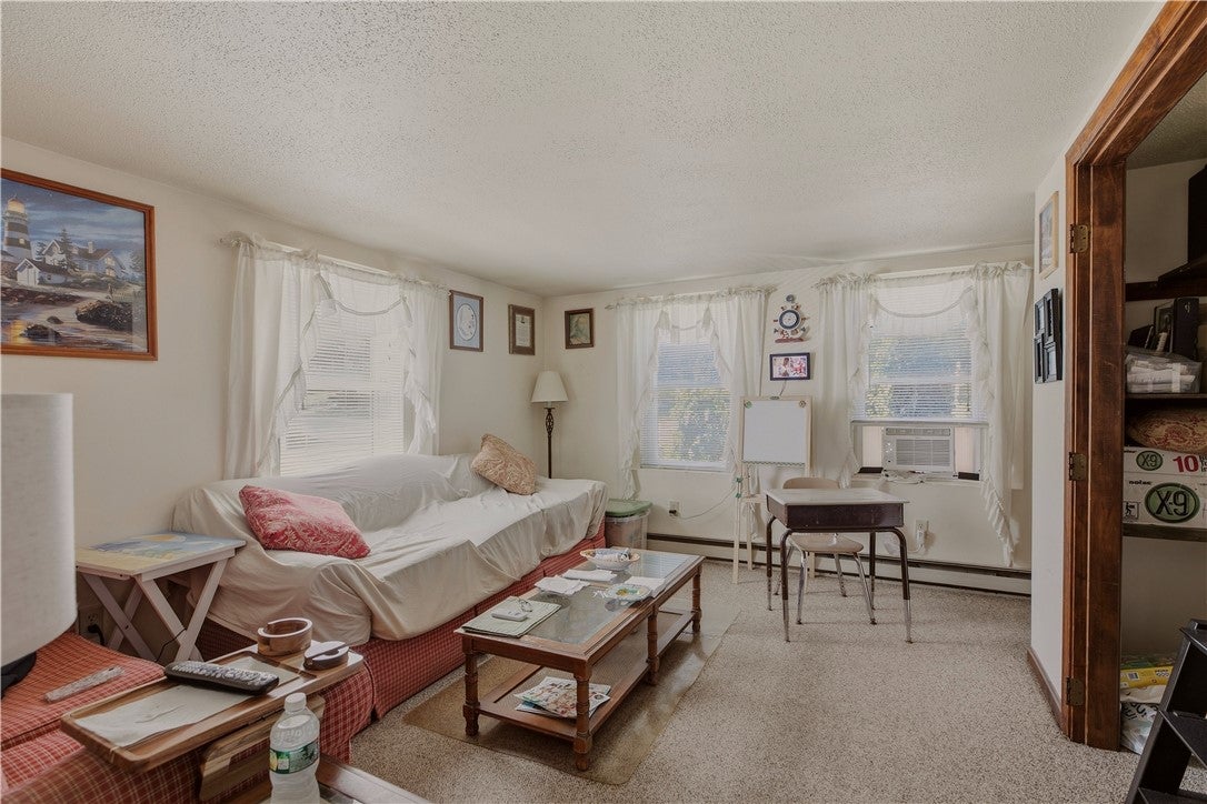 2801 East Main Road 2803