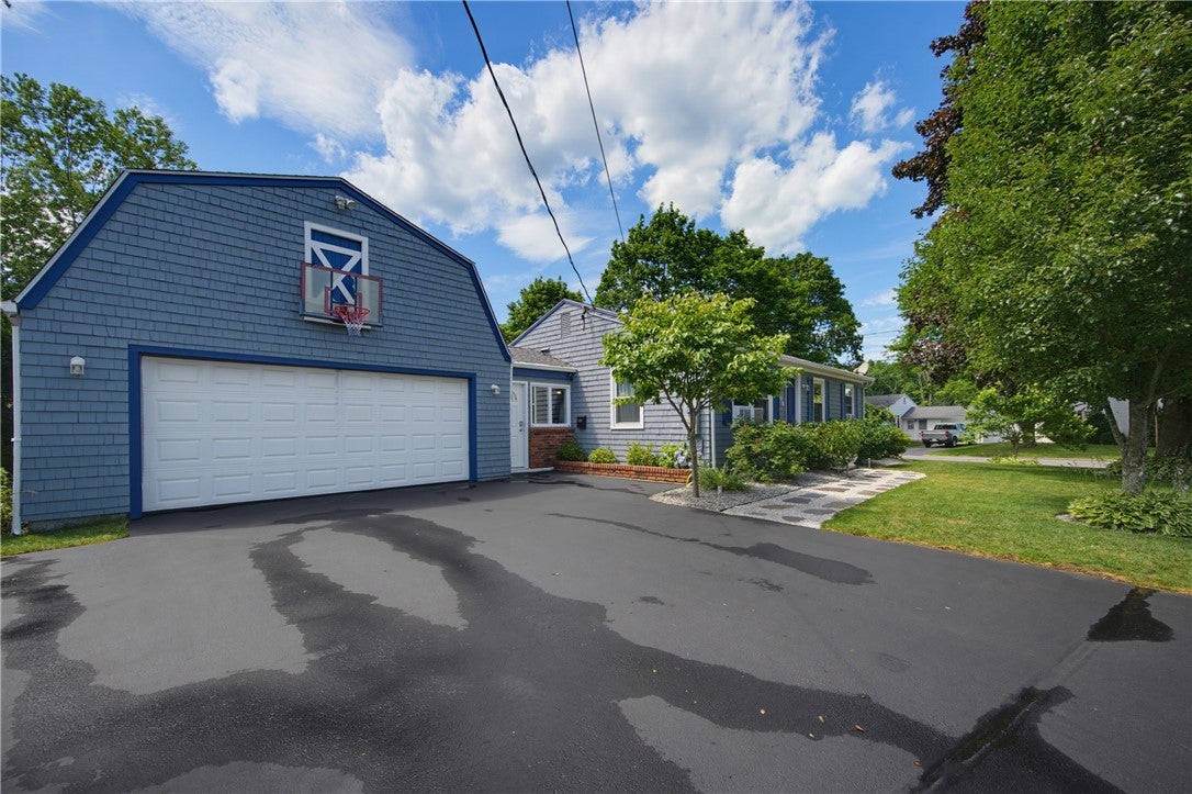 178 Halsey Road