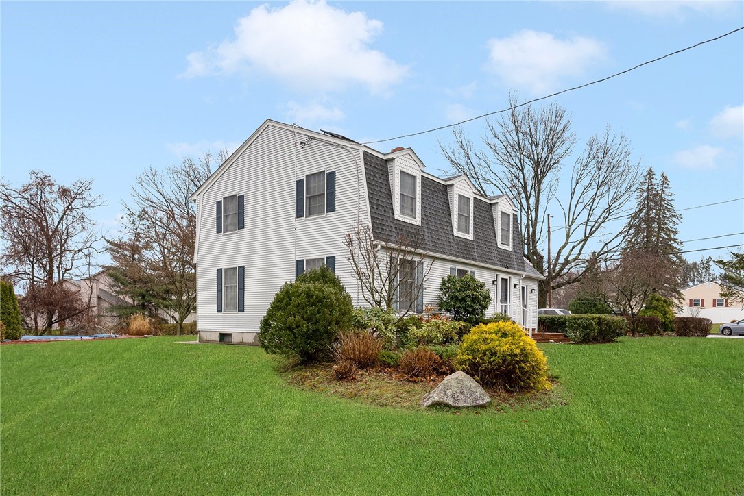 6 Lake Drive