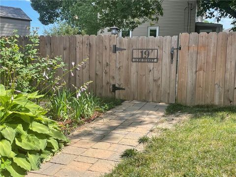 19 Lodi Street Pawtucket RI 02861
