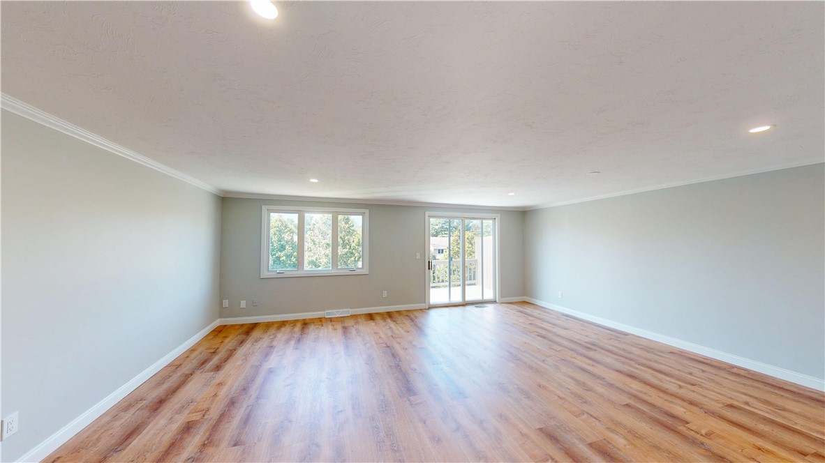 40 Waterview Drive B