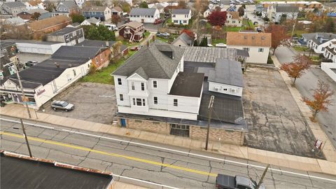 42 Main Road Tiverton RI 02878