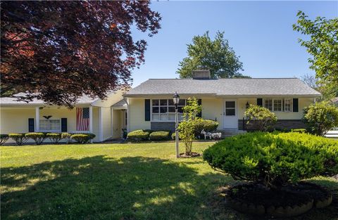 Single Family Residence in Cumberland RI 3 Falstaff Drive.jpg