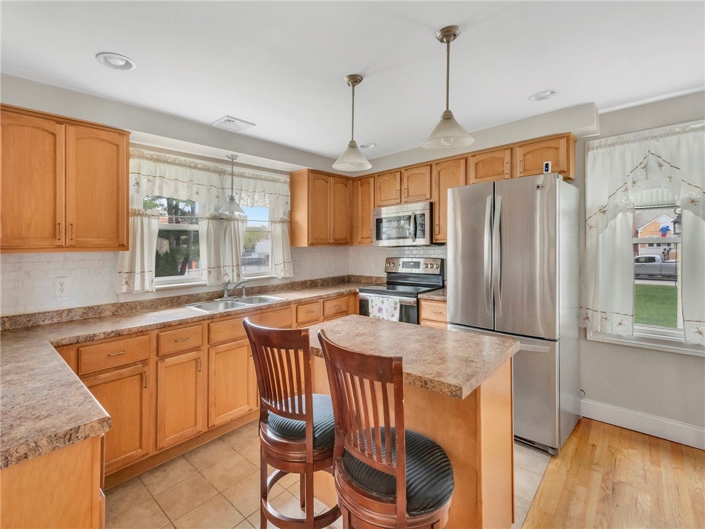 78 Crossland Road