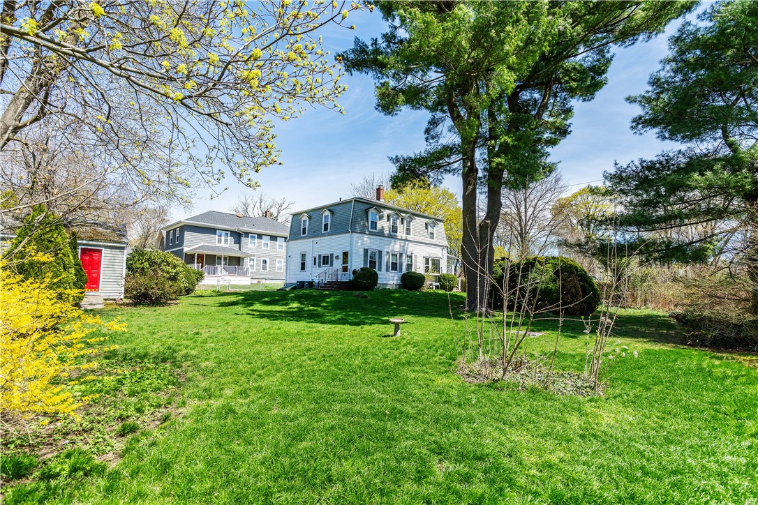 East Greenwich, Rhode Island 02818, United States, 4 Bedrooms Bedrooms, ,2 BathroomsBathrooms,Residential,Pending,111923