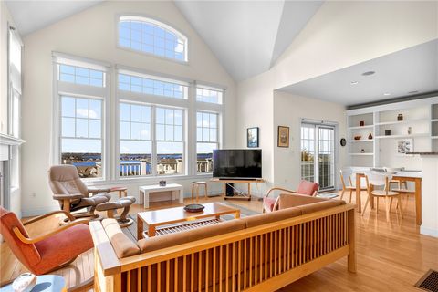 37 Cutter Lane Tiverton RI 02878
