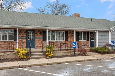 990 Main Street 3 East Greenwich RI 02818