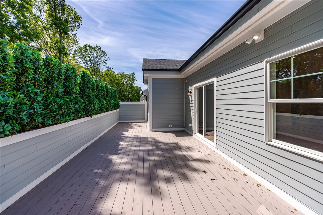 Coventry, Rhode Island 02816, United States, 3 Bedrooms Bedrooms, ,3 BathroomsBathrooms,Residential,Active,177076