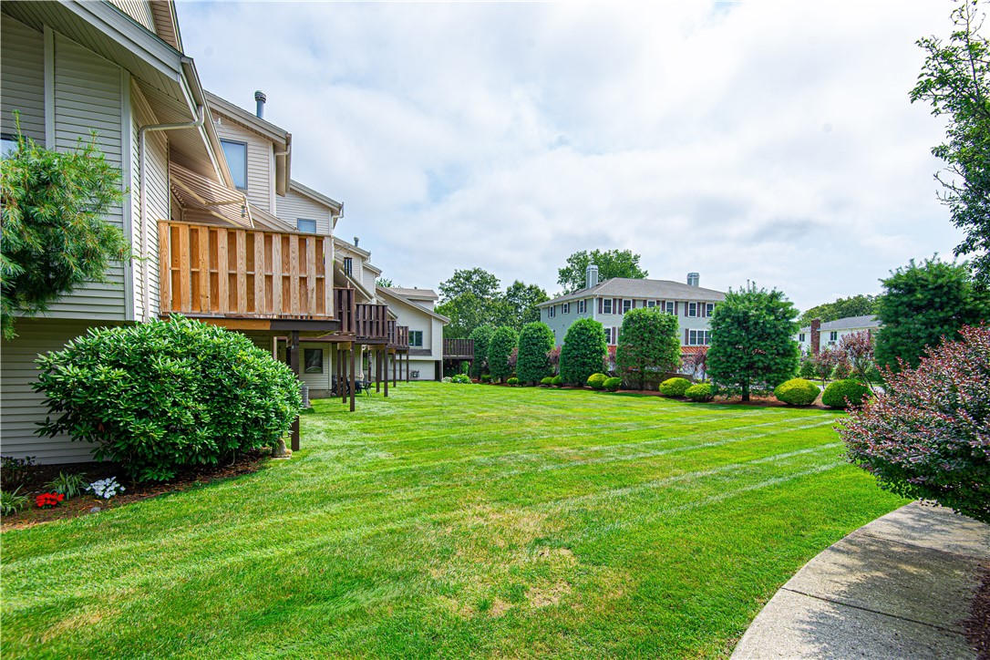 97 Farnum Pike 1