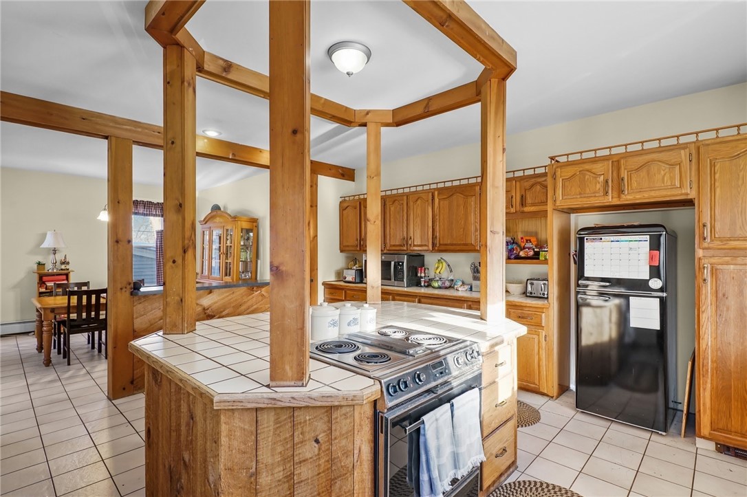 43 Laurel Hill Avenue 45