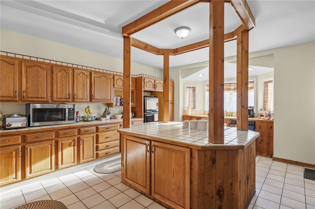 43 Laurel Hill Avenue 45