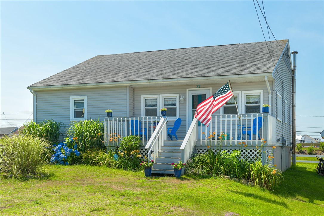 27 Holden Road
