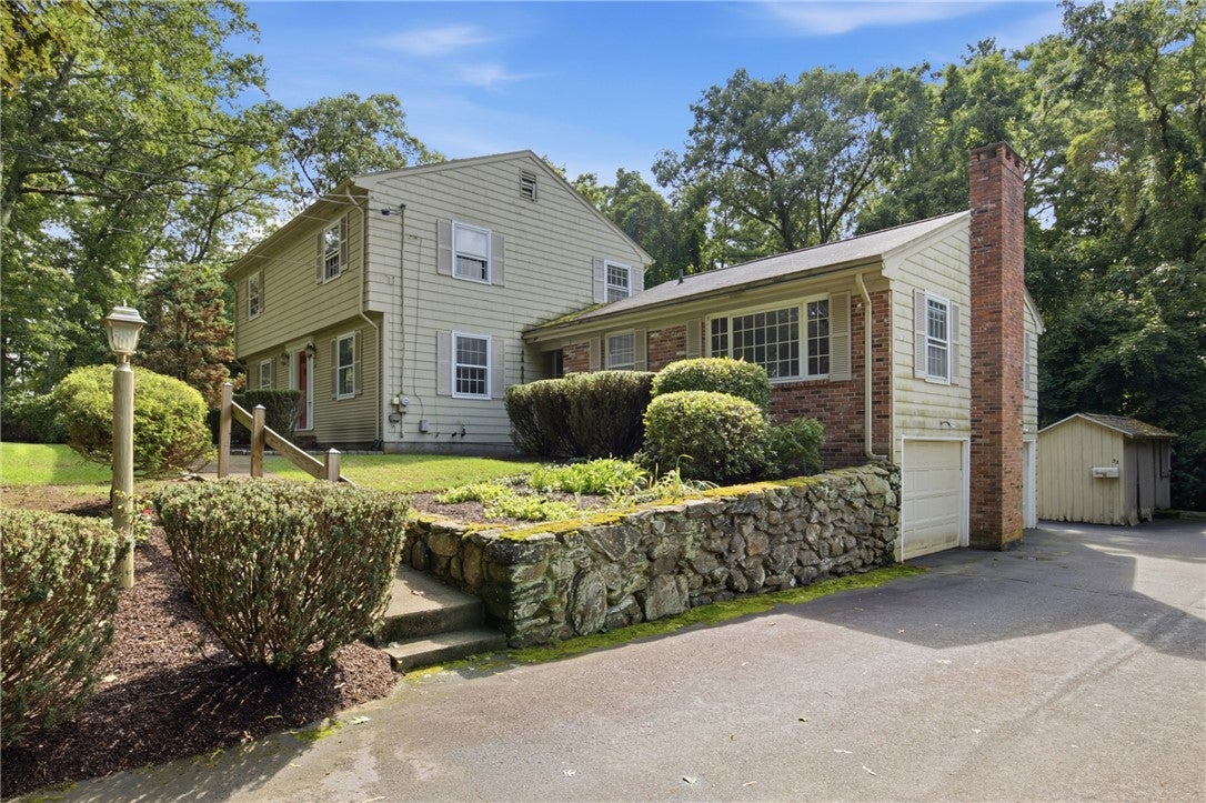 32 Bishop Drive