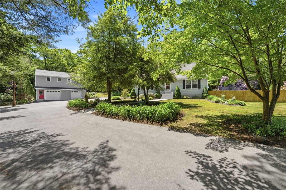 252 Wolf Rock Road