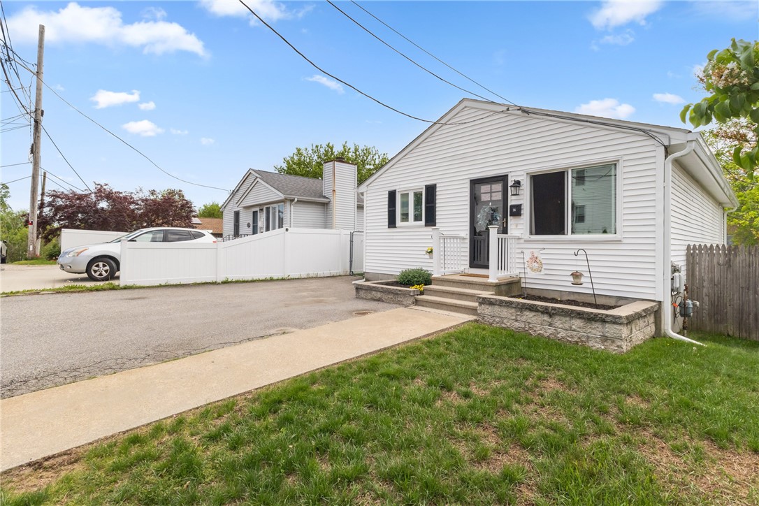 36 Ophelia Street