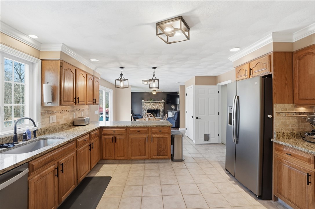 71 Rolling Hill Drive