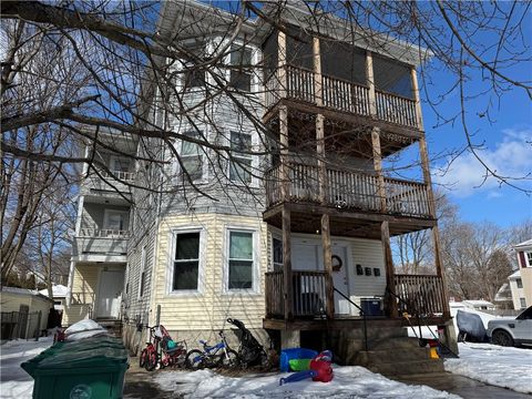 161 Farm Street Woonsocket RI 02895