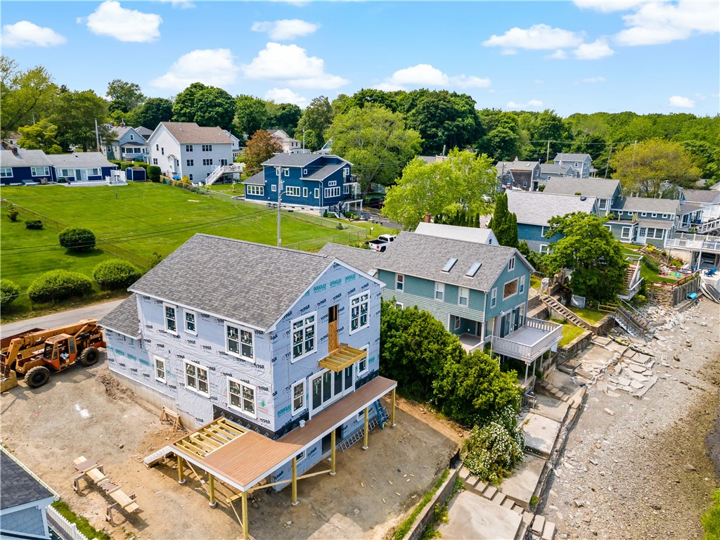 92 King Philip Avenue