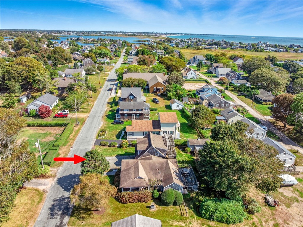 South Kingstown, Rhode Island 02879, United States, 3 Bedrooms Bedrooms, ,3 BathroomsBathrooms,Residential,Pending,216065