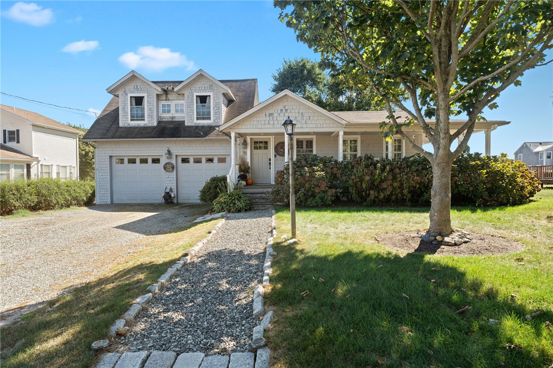 South Kingstown, Rhode Island 02879, United States, 3 Bedrooms Bedrooms, ,3 BathroomsBathrooms,Residential,Pending,216065