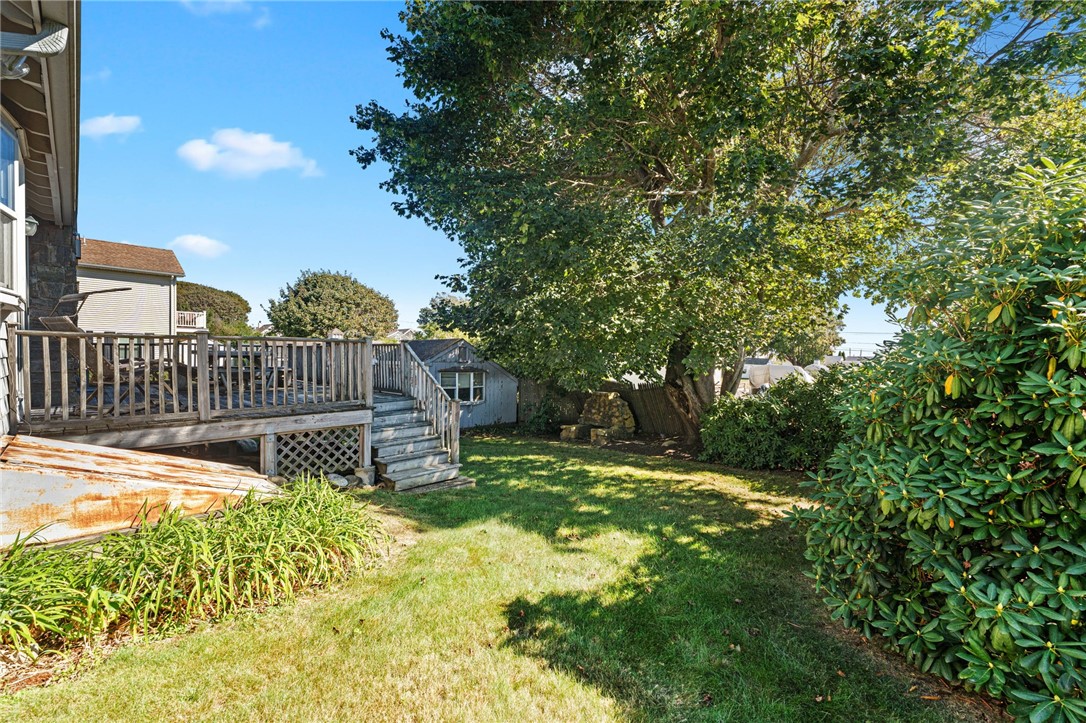 South Kingstown, Rhode Island 02879, United States, 3 Bedrooms Bedrooms, ,3 BathroomsBathrooms,Residential,Pending,216065