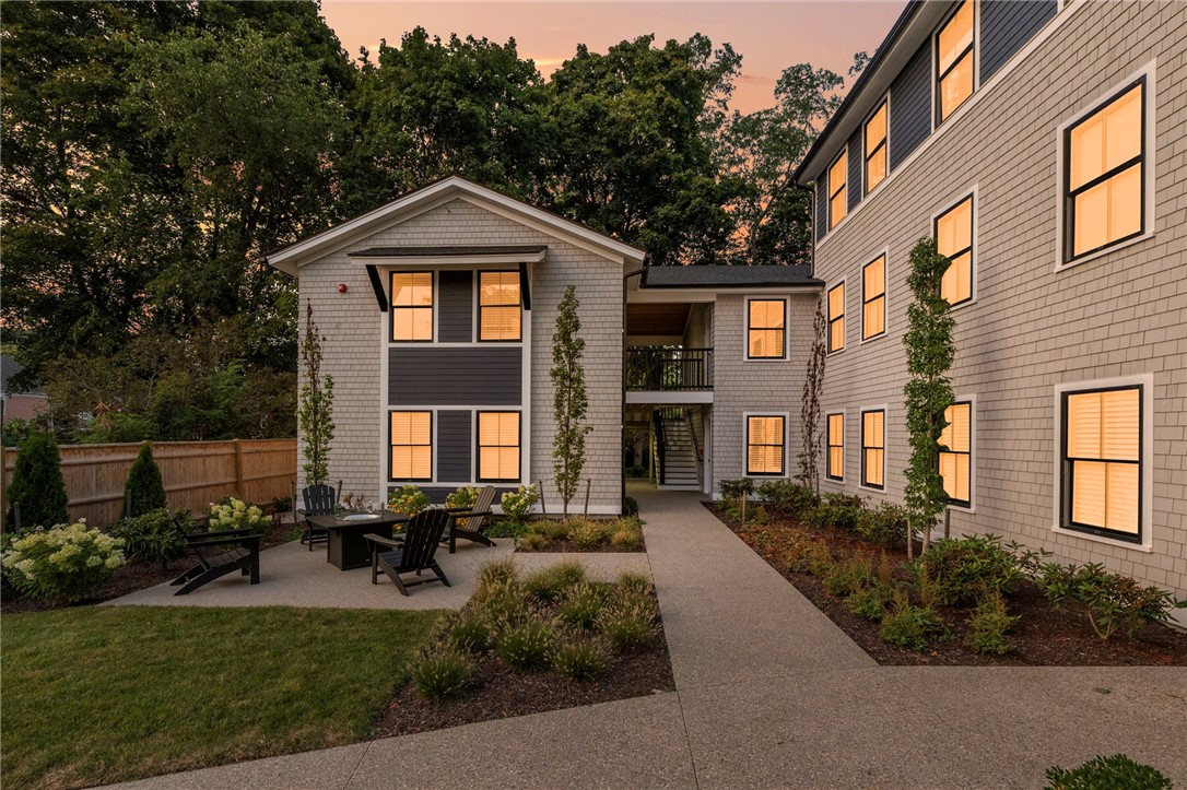 32 Exchange Street 103