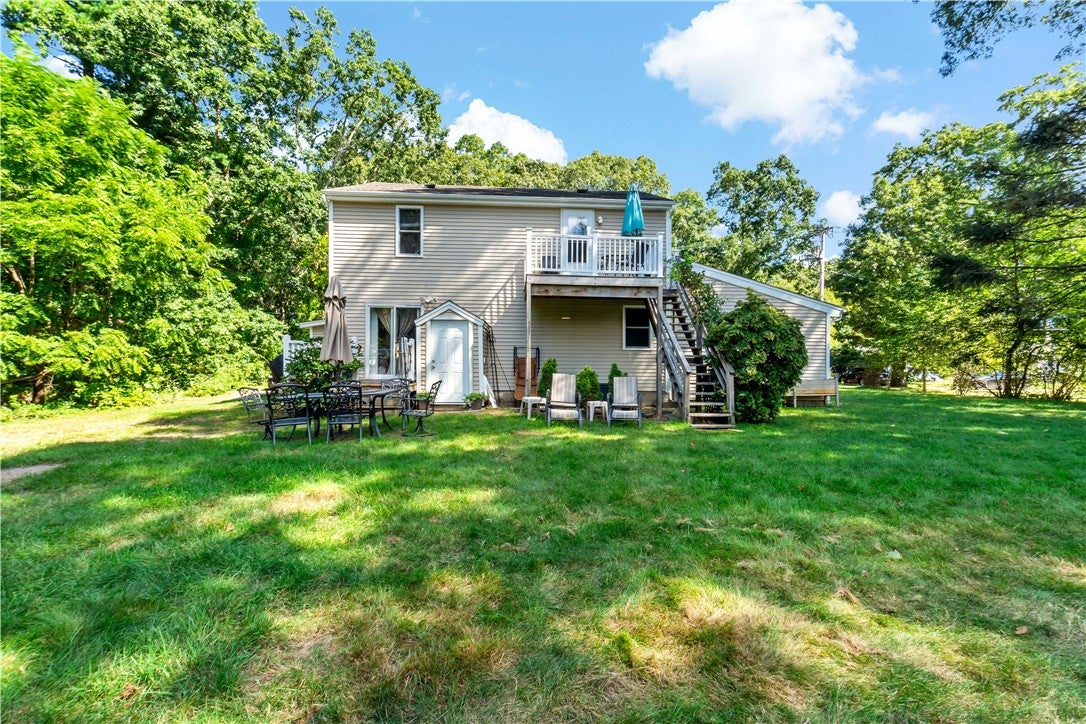 44 MAXWELL Drive