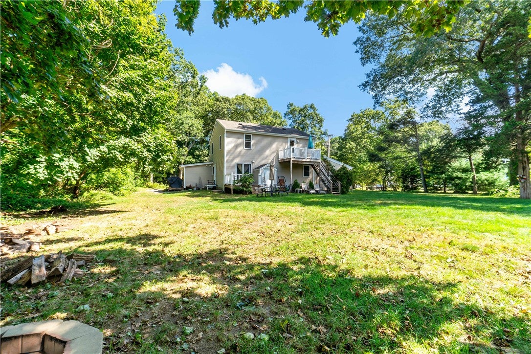 44 MAXWELL Drive