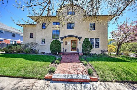 505 Lloyd Avenue Providence RI 02906