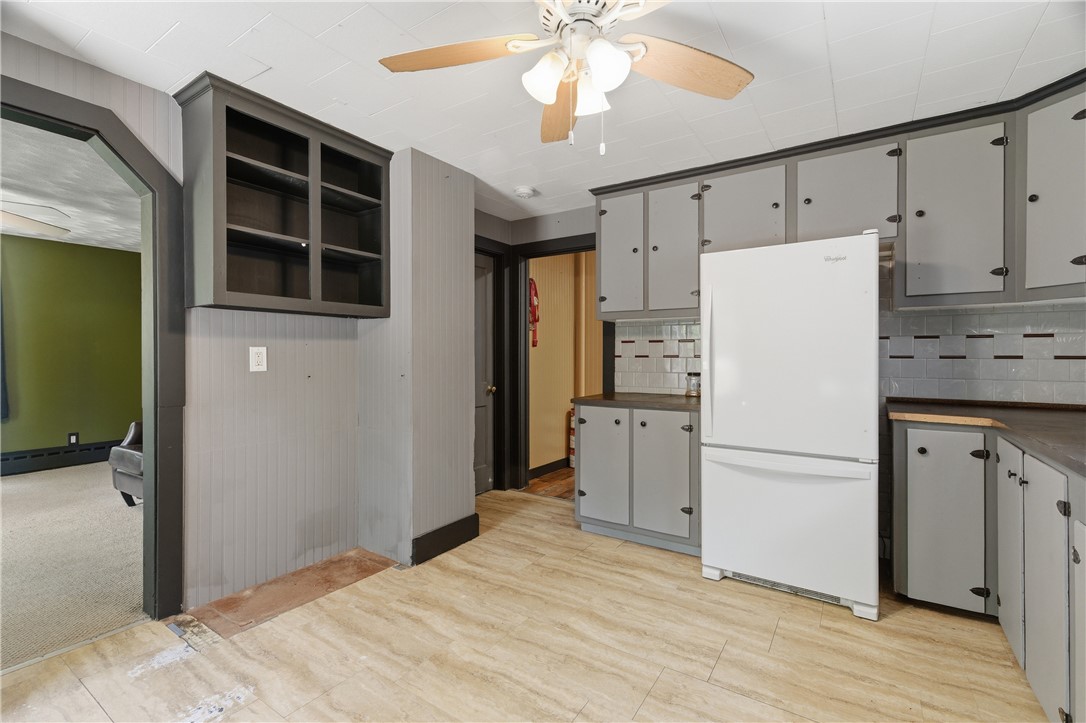 105 William Henry Road