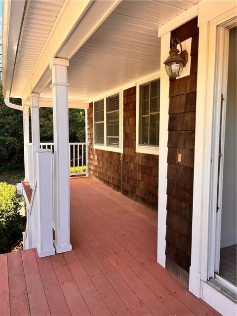 33 Starr Drive W Narragansett RI 02882