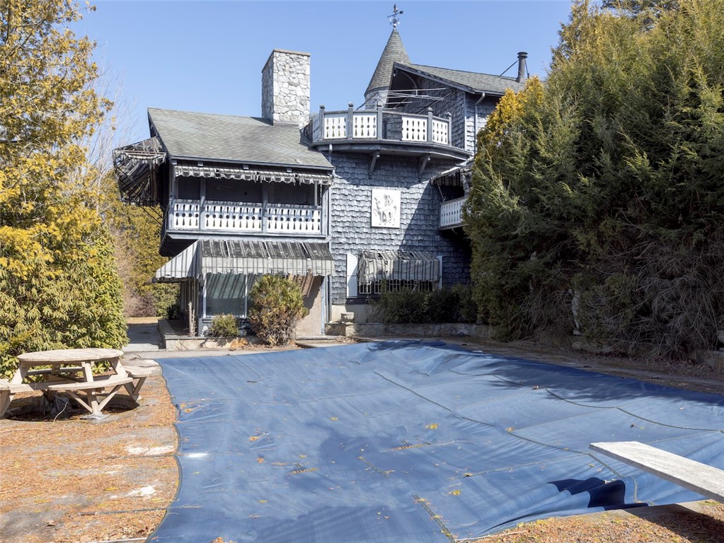 233 Annette Avenue